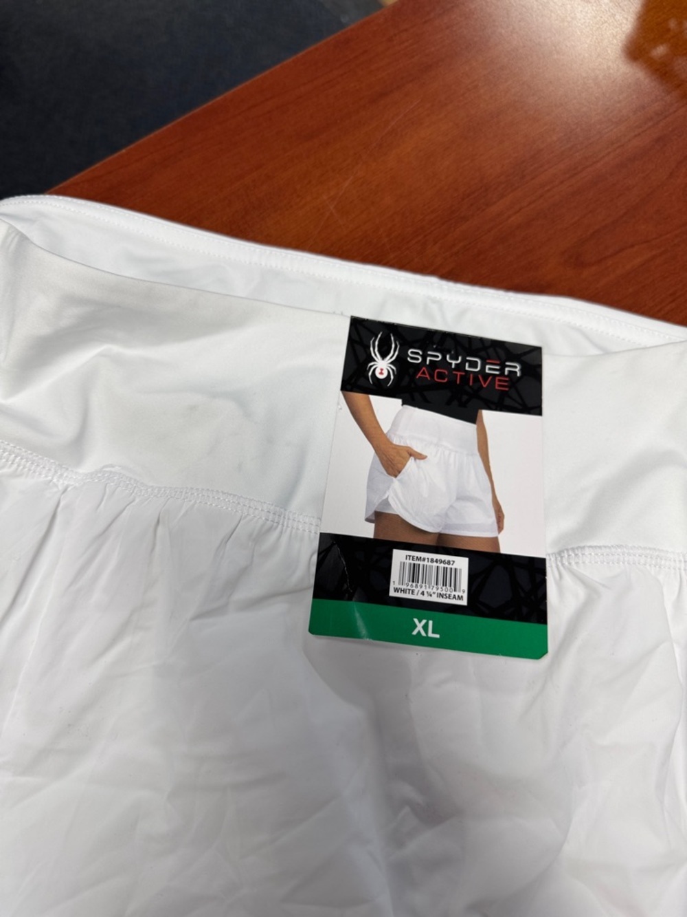 Spyder active shorts xl // 040829 - Picture 2 of 2